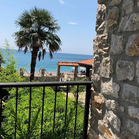 Sea Forever Petrovac Luaran gambar